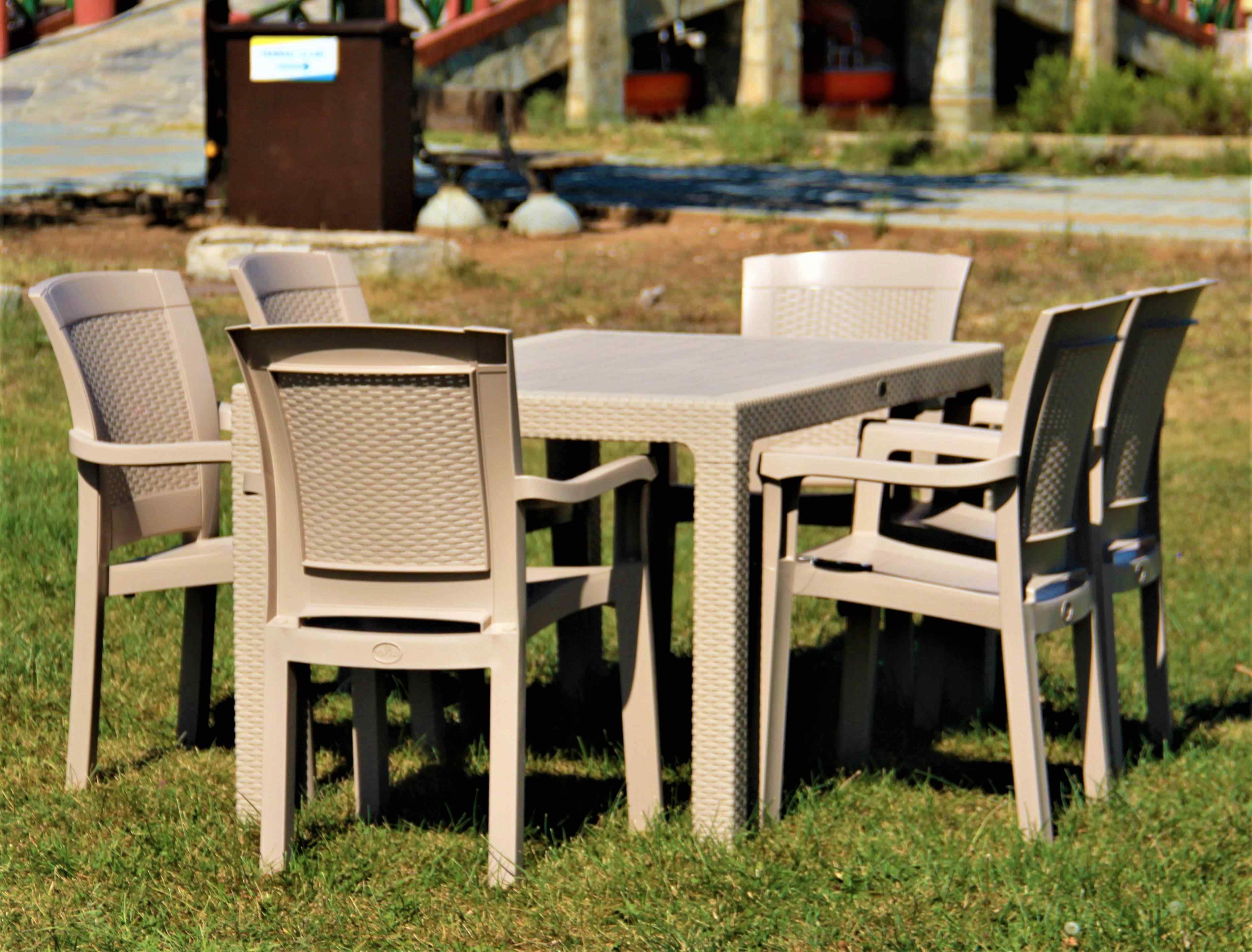 Novussi Liverno Rattan Masa Takimi Bahce Takimi 90x150 Kahverengi Turkiye Nin En Kapsamli Ev Ve Bahce Mobilyalari Yektahome Com Da